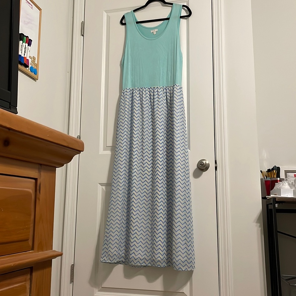 Charming Charlie Sleeveless Maxi Dress